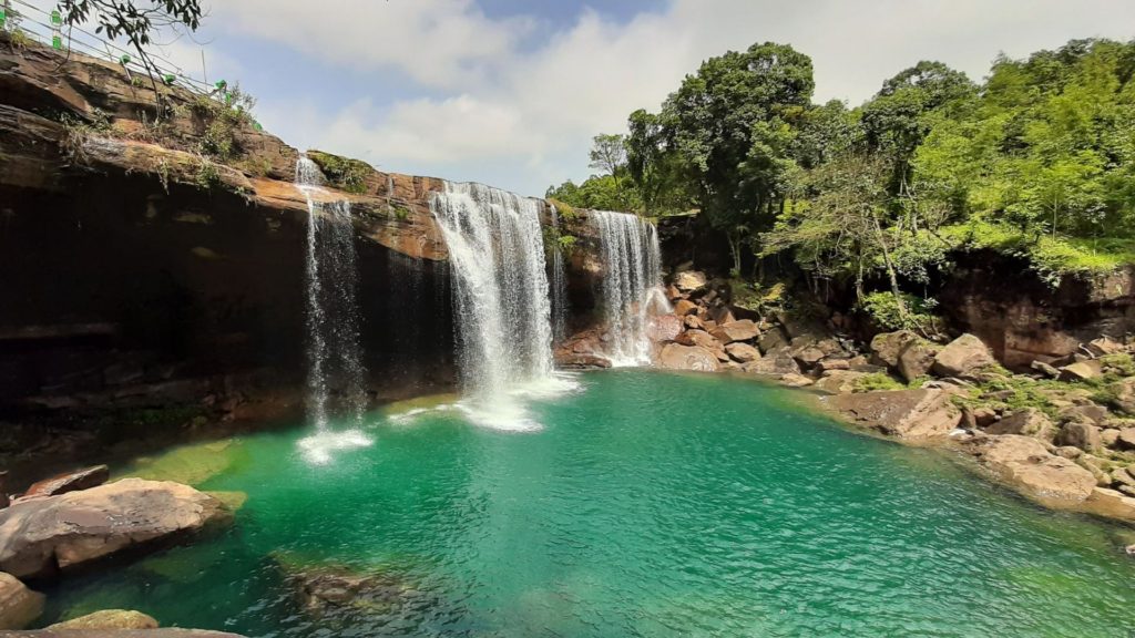 Shillong Taxi to Krangsuri Falls